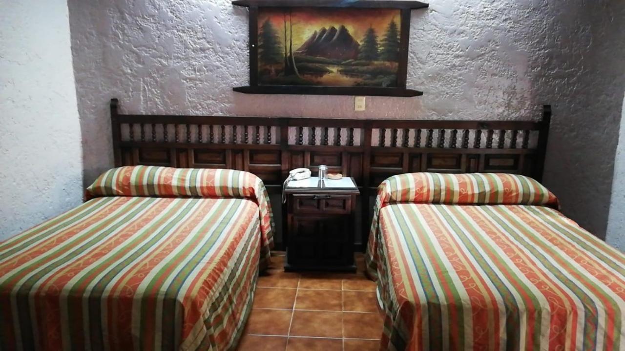 Hotel Iberia Cordoba Exterior photo